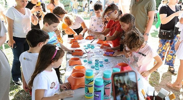 Karşıyaka da 1 yılda yaklaşık 40 bin dosta yardım eli uzatıldı