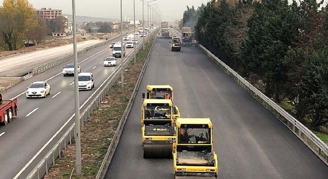 Kocaeli Stadyum yolunda D-100 Ankara yönü asfaltlandı