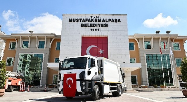 Mustafakemalpaşada fark yaratan hibeler