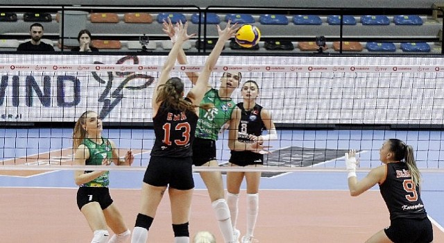 Nilüferin sultanları evinde galip