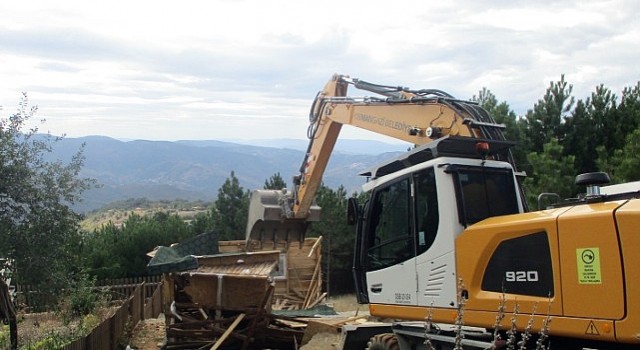 Osmangazide 2023 yılında kaçak yapılara ağır darbe