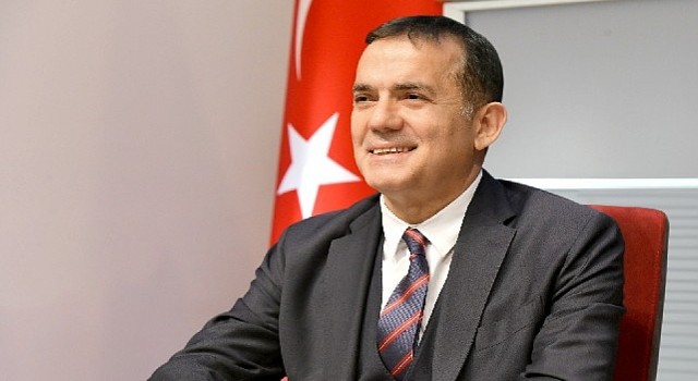 Başkan Özyiğit, Mersinin kurtuluşunun 102.yılını kutladı