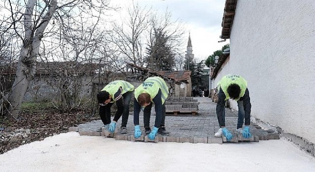 Bilalköyün Sokakları Parke Taşla Kaplanıyor