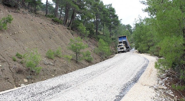 Burmahan-Beşkonak yoluna asfalt