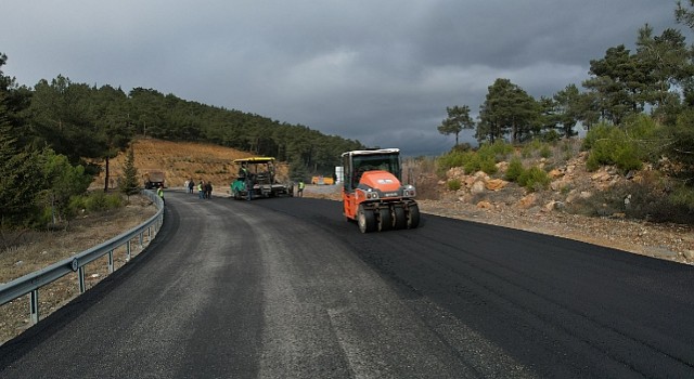 Büyükşehirden Modern ve Güvenli Yollara 1 Milyar Yatırım