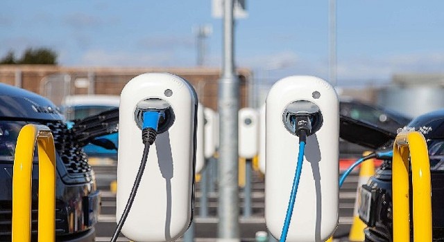 Narlıdere;ye elektrikli araç şarj istasyonları kurulacak