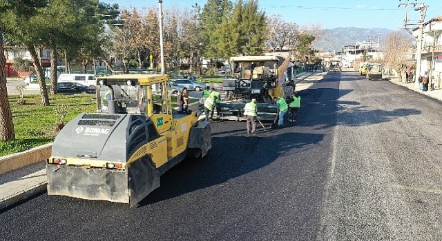 Aydın Büyükşehir Belediyesi Efeler Cumhuriyet Caddesi;ni baştan sona yeniliyor