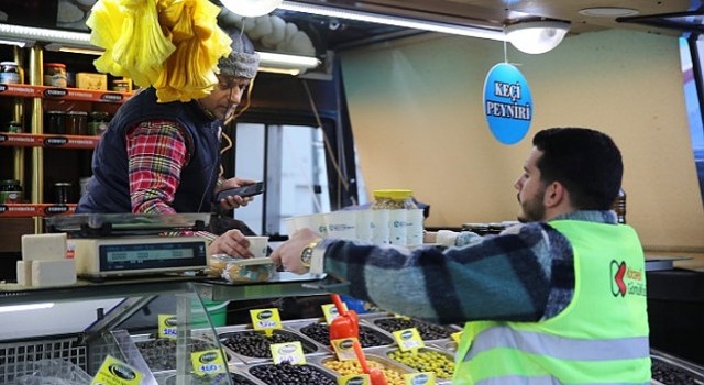 Derincede pazar esnafına sıcak sabah çorbası