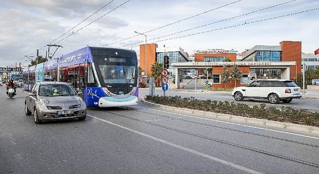 İzmirliler Çiğli Tramvayını çok sevdi