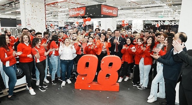 MediaMarkt Yeni Mağazasını Atlaspark AVMde Açtı