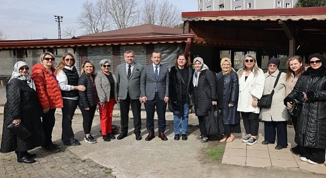 Tutuş, ”İzmitin her noktasına ayrım yapmadan hizmet götüreceğiz”