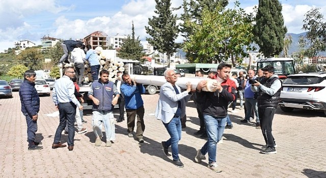 Büyükşehir Belediyesi yaraları sarmaya devam ediyor