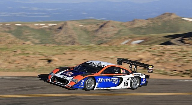 Hyundai Efsanevi Pikes Peak Uluslararası Tırmanışa Geri Dönüyor.