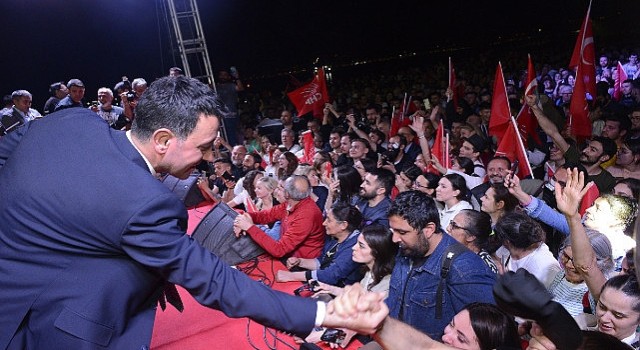 Başkan Önaldan dayanışma çağrısı: “Tebrik çiçekleriniz desteğe dönüşsün”