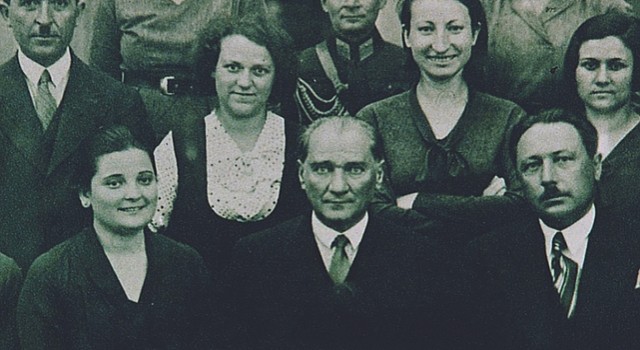 19 Mayısa özel Atatürk ve Gençlik Fotoğrafları Sergisi Trump AVMde