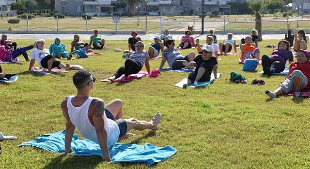 Burhaniyede Özgürlük Parkı ve 8 Eylül Stadyumunda 14 Mayıstan itibaren alanında uzman eğitmenlerle sabah sporu başlıyor