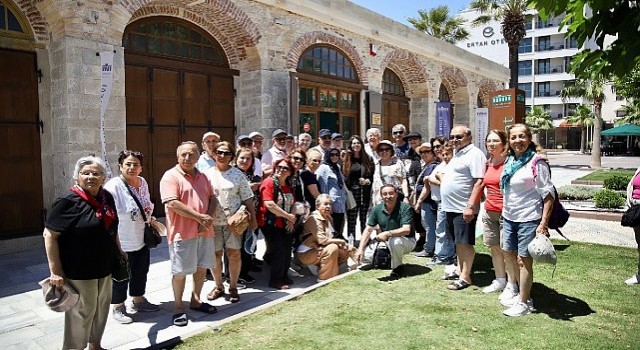 Çeşme Belediye Başkanı Lal Denizli çocuklarımızın ve gençlerimizin tarih bilincini geliştirmeyi hedefliyoruz” dedi