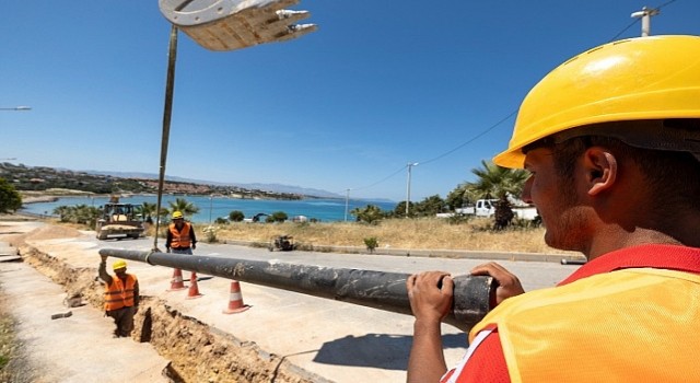 İzmir Büyükşehir Belediyesi Çeşmenin içme suyu sorununa neşter vuruyor