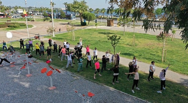 Konaklılar güne açık havada sporla başladı