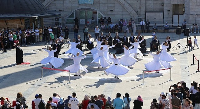 Konya Büyükşehir Belediyesi tarafından Karabük Üniversitesinde Sema Ayin-i Şerifi icra edildi