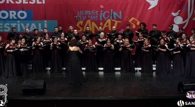 Nilüfer Çoksesli Koro festivale iki ödülle damga vurdu