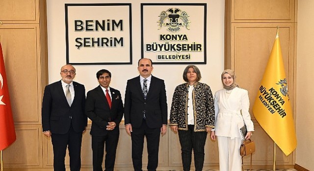 Bangladeşin Ankara Büyükelçisi Hag, Başkan Altayı Ziyaret Etti