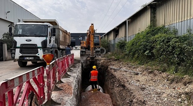 Başiskele Karadenizliler Mahallesi 2 Bin 600 Metre Yeni Yağmur Suyu Hattı