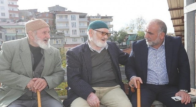 Başkan İbrahim Sandıkçıdan Emeklilere Müjde