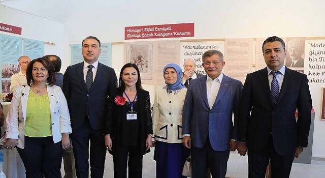 Çankaya Belediyesi katkı sağladığı, Koç Üniversitesi VEKAM ve KOREV işbirliği ile hazırlanan ”İstiklâlden İstikbale Çocuk Davamız” sergisi Zülfü Livaneli Kültür Merkezi;nde açıldı