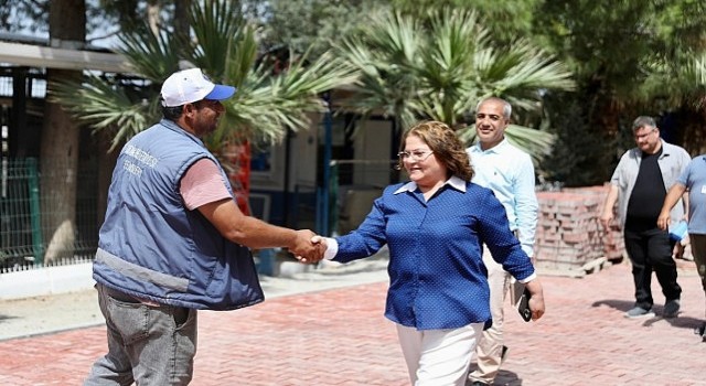 Didim Belediyesi tarafından Akbük Mahallesi&#39;nde yapımına başlanan yürüyüş ve bisiklet yolu çalışmaları tamamlandı. Yol vatandaşların kullanımına açıldı