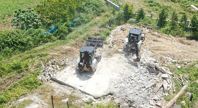 Kandıra Belediyesinin etkili çalışmaları ile plansız kentleşme ile mücadele konusunda başarılı bir süreç yürütülen Kandırada kaçak yapıya geçit verilmiyor