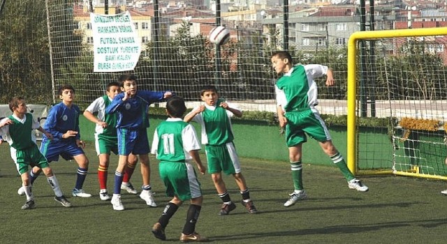 Nilüfer Belediyesinin yaz spor okulları başladı