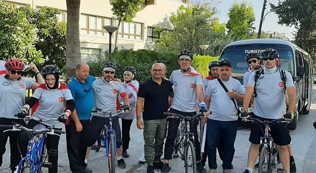 Konyadaki Görme Engelliler Kıbrıs Barış Harekatının 50. Yıl Dönümünde KKTCde Pedal Çevirdi