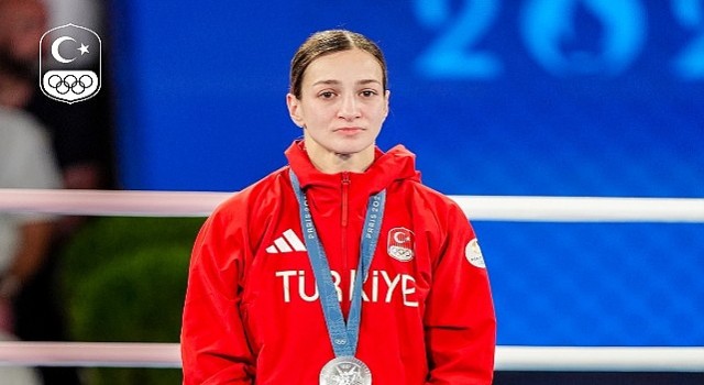 Buse Naz Çakıroğlu Olimpiyat İkincisi