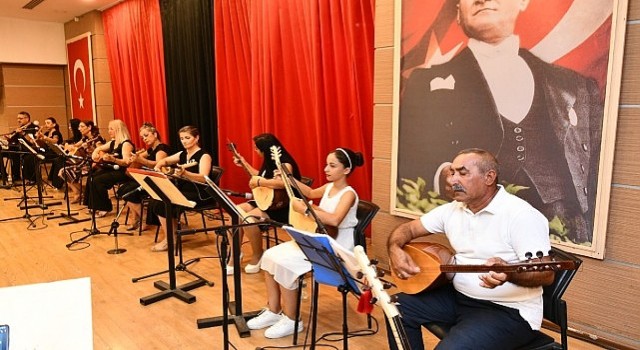 Çiğli Belediyesi THM Korosundan Unutulmaz Konser