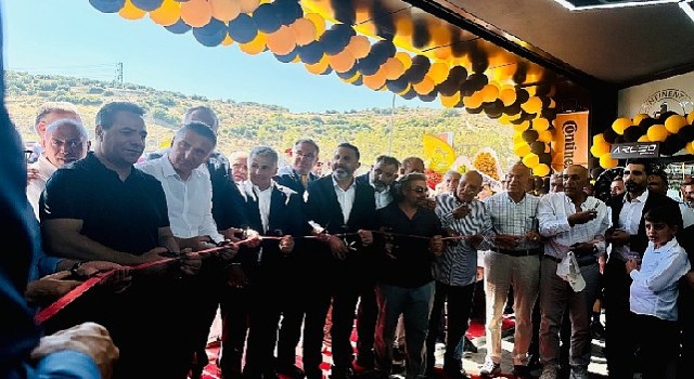 Continental;in İzmir Bayisi Akdağ Jant Lastik;in Yeni Şubesi Hizmete Açıldı