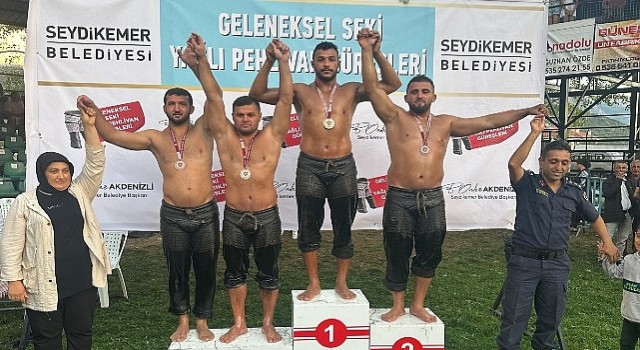 Kemer Belediye pehlivanı 3 üncü oldu