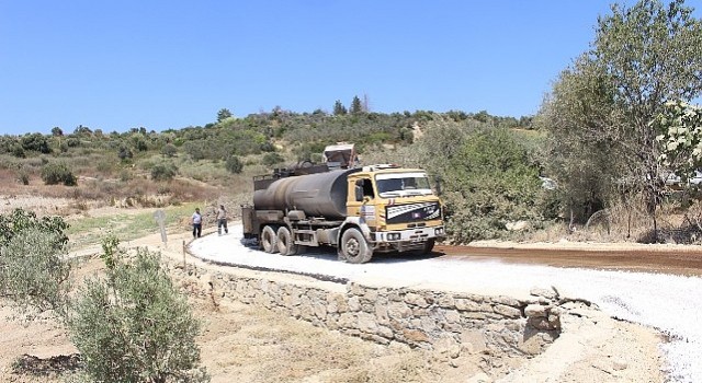 Manavgat ta grup yolları asfaltlanıyor