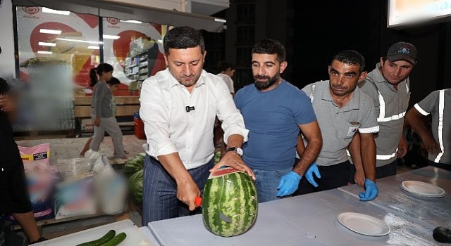 Nevşehir Belediye Başkanı Rasim Arı, Cevher Dudayev Mahallesinde vatandaşlarla bir araya geldi.