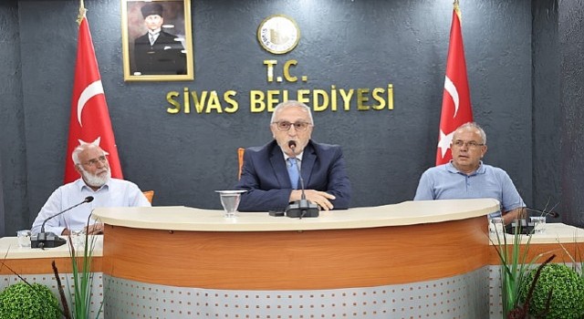 Sivas Belediyesi bünyesinde sosyal yardım faaliyetlerini sürdüren Hayat Ağacı Derneğinin 4. Olağanüstü Genel Kurul Toplantısı gerçekleştirildi