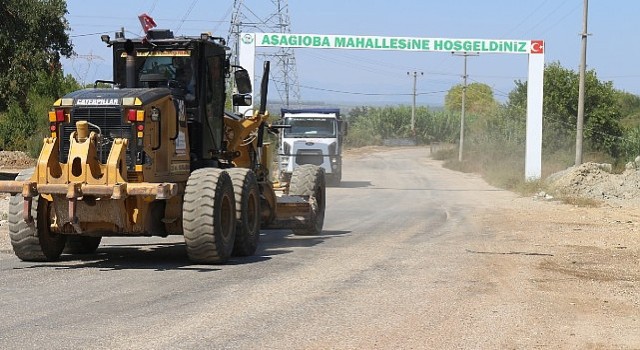 Büyükşehirden Serik Aşağıoba Mahallesinde asfalt çalışması