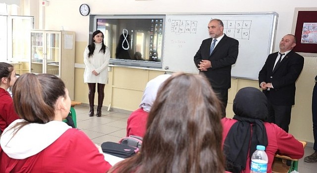 Canik Belediyesi nden Öğrencilere Ücretsiz Sınav Desteği