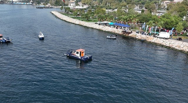 Hereke sahilinde kıyı ve deniz temizliği