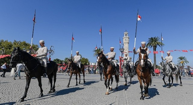 İzmirin 102 yıllık gurur tablosu