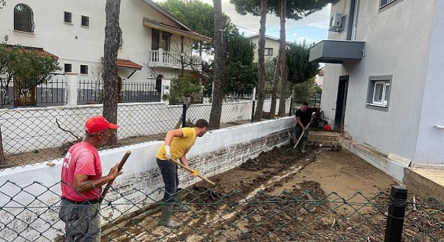 Mendereste Yaralar Sarılıyor