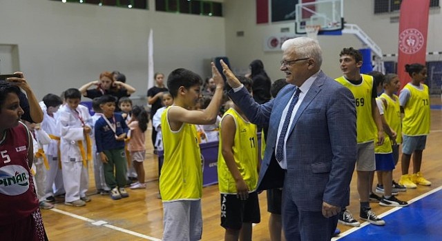 Amatör Spor Haftası Burhaniyede Kutlandı