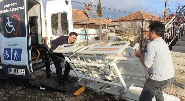 Büyükşehir Belediyesi hasta ve hasta yakınlarının yanında