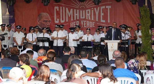 Cumhuriyet coşkusu Kemalpaşada başladı