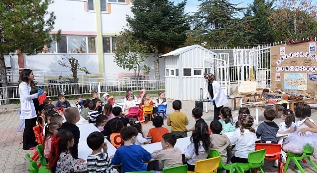 Kahramankazan Belediyesi Kreş ve Gündüz Bakımevinde yöresel lezzetler etkinliği düzenlendi.