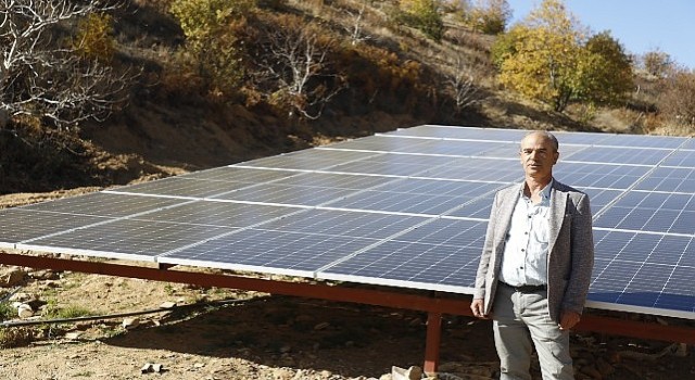 Başkan Çerçioğlunun projesi ile kırsal mahallede bulunan sondaj kuyusuna çevre dostu enerji sağlanacak